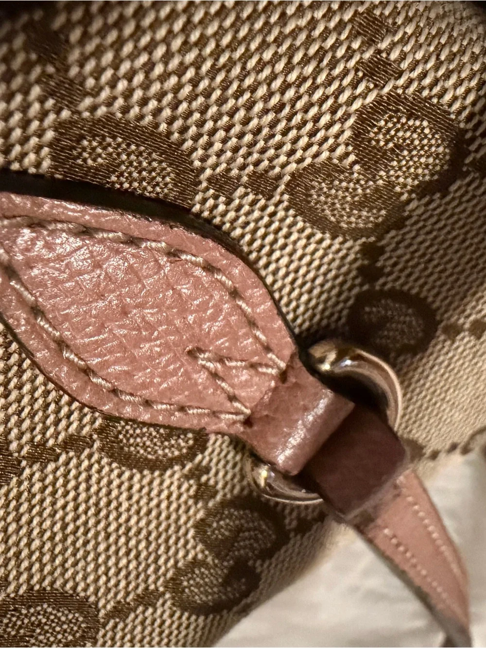 Gucci Canvas Bree tote